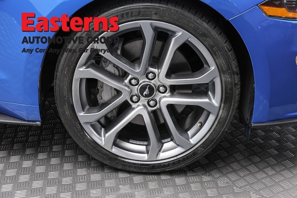 Used 2019 Ford Mustang GT Premium w/ Equipment Group 401A RWD image 29