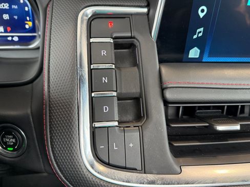 Used 2023 Chevrolet Tahoe RST AWD/4WD image 19