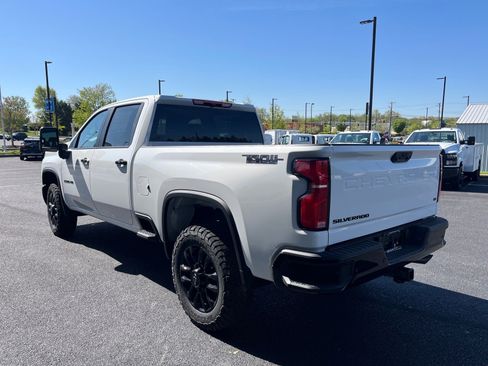 New 2026 Chevrolet Silverado 2500 LT w/ Trail Boss Package AWD/4WD image 8