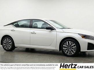 Used 2025 Nissan Altima 2.5 SV FWD video 1