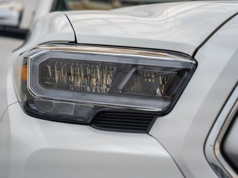 Certified 2023 Toyota Tacoma Limited image 15