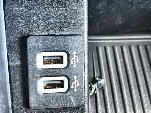 Used 2019 Ford F150 King Ranch w/ Equipment Group 601A Luxury image 37