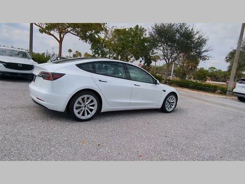Used 2023 Tesla Model 3 Standard Range image 36