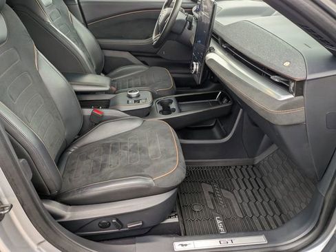 Used 2021 Ford Mustang Mach-E GT image 30