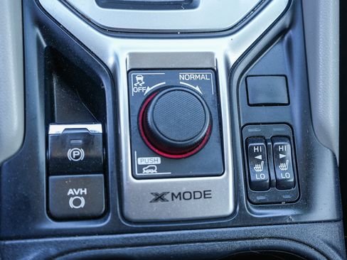 Used 2021 Subaru Forester Premium image 20