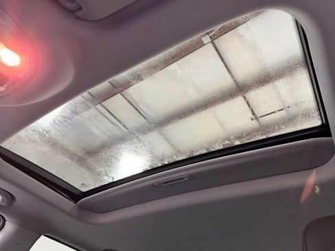 Used 2012 Hyundai Santa Fe Limited image 22