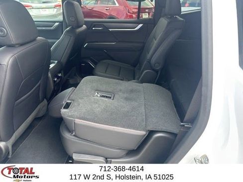 Used 2026 GMC Acadia Elevation w/ Elevation Premium Package AWD/4WD image 32