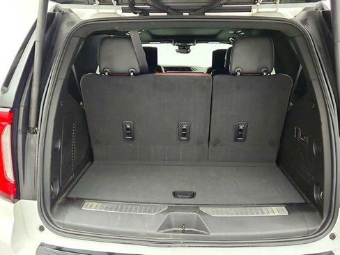 Used 2023 GMC Yukon Denali Ultimate AWD/4WD image 24