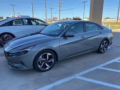 Certified 2021 Hyundai Elantra SEL w/ Convenience + Premium Package