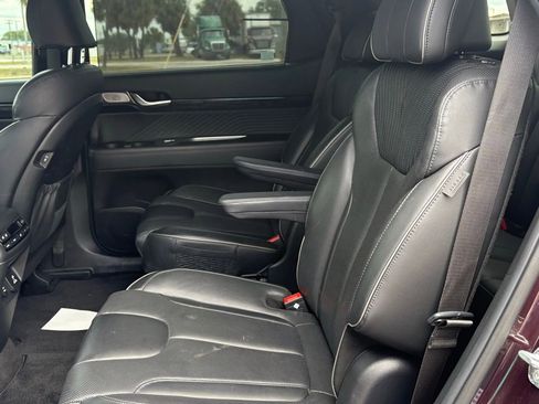 Used 2024 Hyundai Palisade Calligraphy FWD image 11
