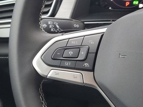 New 2026 Volkswagen Atlas Cross Sport SE AWD/4WD image 16