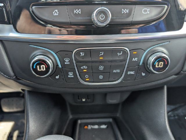 Used 2023 Chevrolet Traverse LT FWD image 23