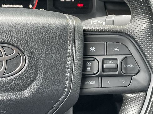 Used 2024 Toyota Tacoma SR5 AWD/4WD image 21