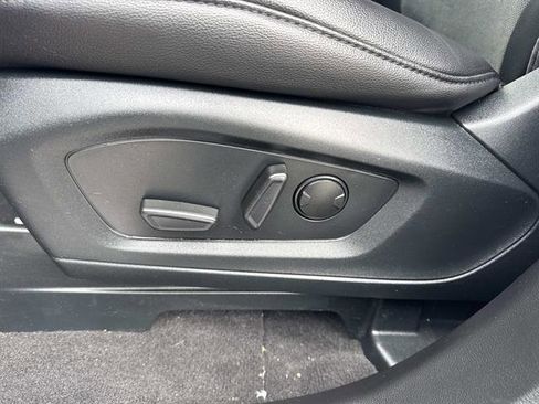 Used 2023 Ford Explorer ST-Line w/ Class IV Trailer Tow Package image 11