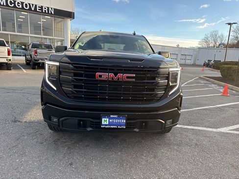 New 2026 GMC Sierra 1500 Elevation image 9