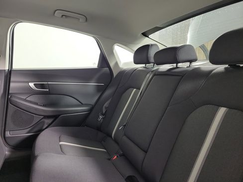 New 2026 Hyundai Sonata SEL FWD image 31