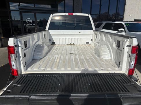 Used 2019 Ford F350 Lariat w/ Lariat Ultimate Package image 25