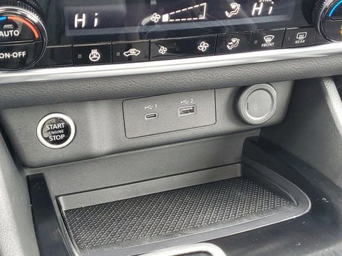 Certified 2023 Nissan Rogue SV w/ SV Premium B Package image 18