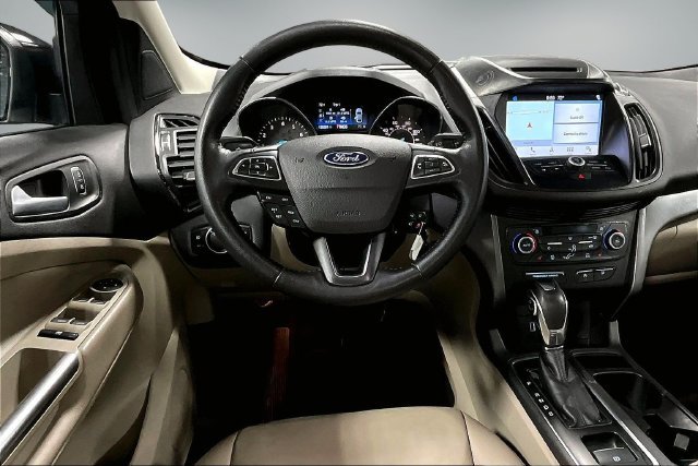 Used 2018 Ford Escape SEL w/ Canadian Touring Package FWD image 10