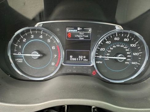 Used 2017 Subaru Forester 2.5i Premium image 17