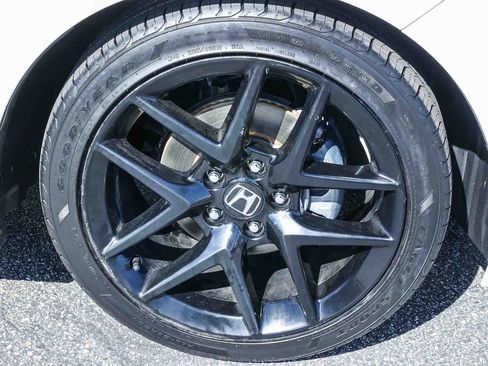 Used 2025 Honda Civic Sport image 13