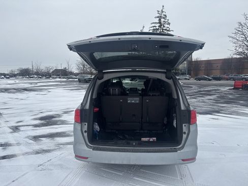 Certified 2023 Honda Odyssey EX-L image 11