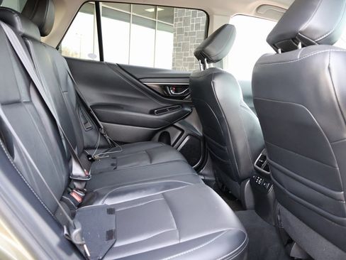 Used 2024 Subaru Outback Limited image 13