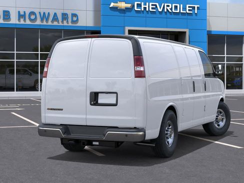 New 2025 Chevrolet Express 3500 w/ Driver Convenience Package RWD image 4