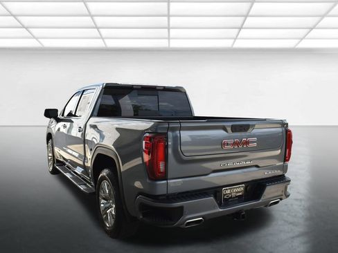 Used 2022 GMC Sierra 1500 Denali w/ Driver Alert Package II AWD/4WD image 9