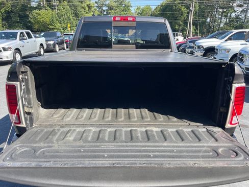 Used 2017 RAM 1500 Laramie AWD/4WD image 17