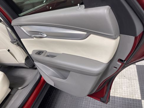 Used 2021 Cadillac XT5 Premium Luxury FWD image 21