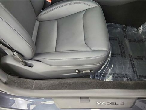 Used 2025 Tesla Model 3 Long Range image 21