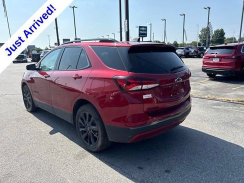 Used 2022 Chevrolet Equinox RS w/ RS Leather Package FWD image 5