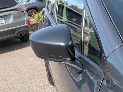 Certified 2024 Subaru Crosstrek 2.0i image 11