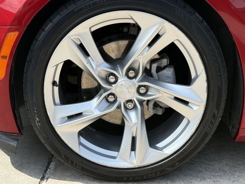 Used 2022 Chevrolet Camaro LT RWD image 12