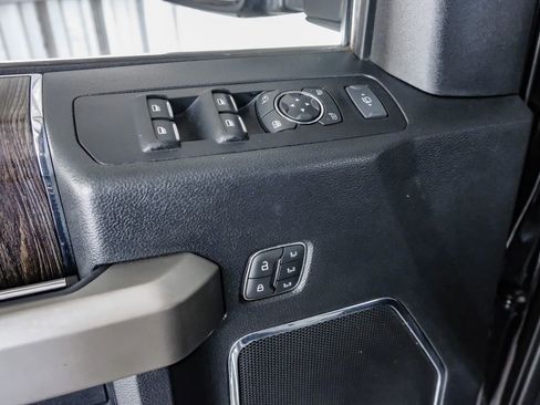 Used 2021 Ford F250 Lariat w/ Lariat Value Package image 44