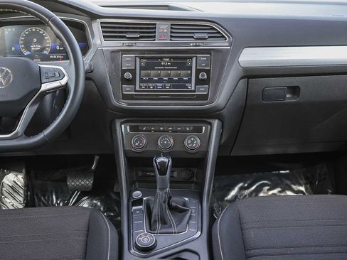 Used 2024 Volkswagen Tiguan S image 13