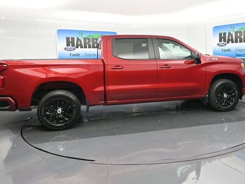 Used 2023 Chevrolet Silverado 1500 RST w/ Z71 Off-Road Package image 6