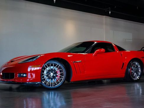 Used 2012 Chevrolet Corvette Grand Sport w/ 2LT Preferred Equipment Group RWD image 88