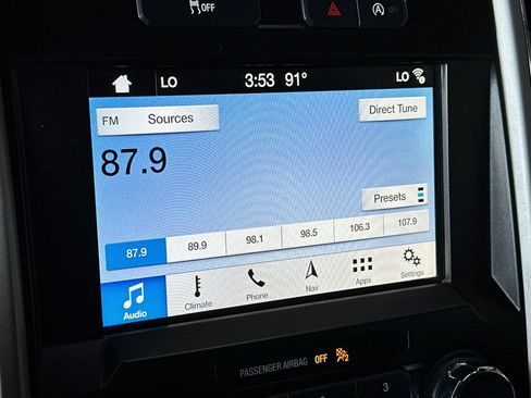 Used 2018 Ford F150 Lariat w/ Trailer Tow Package image 14