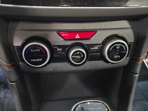 Used 2020 Subaru Crosstrek 2.0i Premium w/ Popular Package #2 image 16