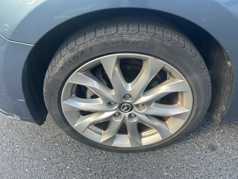 Used 2015 MAZDA MAZDA3 s Touring FWD image 11
