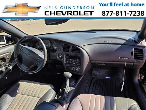 Used 2002 Chevrolet Monte Carlo SS w/ Preferred Equipment Group FWD image 13