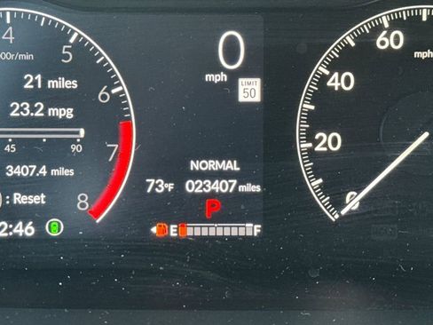 Used 2024 Honda CR-V LX image 32