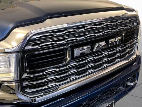 Used 2021 RAM 2500 Limited AWD/4WD image 28