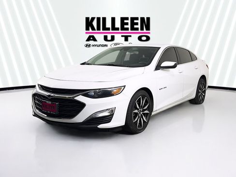 Used 2024 Chevrolet Malibu RS FWD image 3