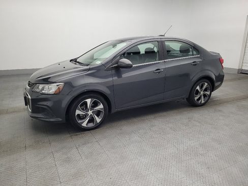 Used 2020 Chevrolet Sonic Premier image 2