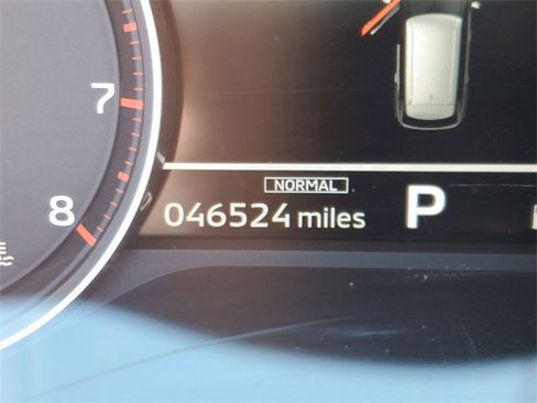 Used 2024 Mitsubishi Outlander SE image 21