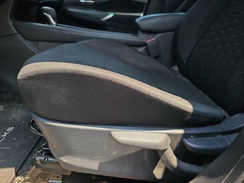 Used 2022 Nissan Kicks SV FWD image 12