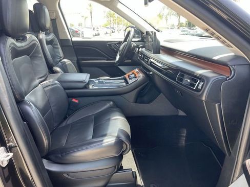 Used 2021 Lincoln Aviator Reserve w/ Equipment Group 202A image 29